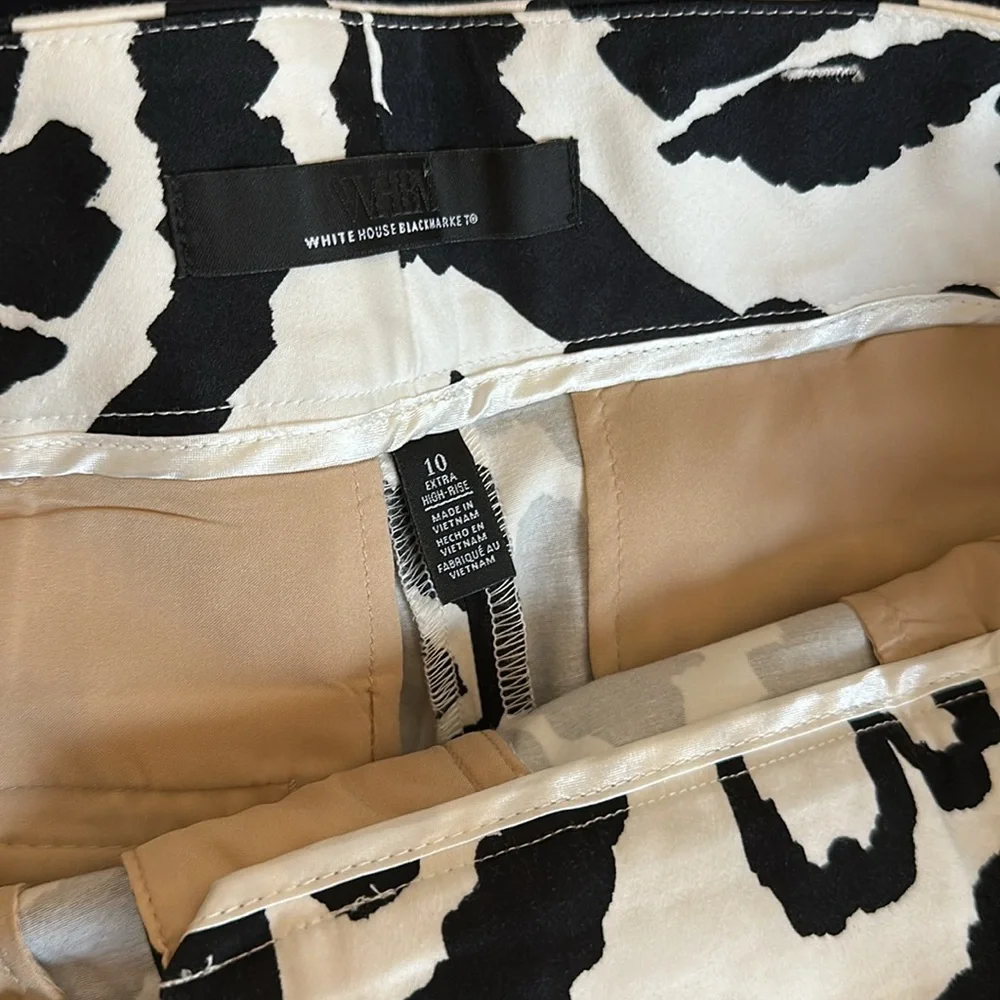 NWOT WHBM 5” extra high rise shorts - Picture 3 of 3